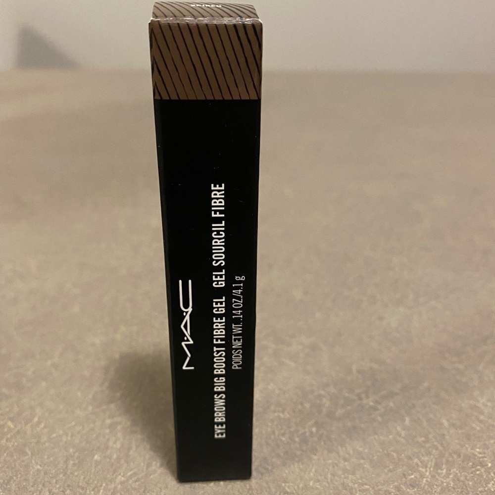 MAC Eye Brows Big Boost Fibre Gel in spiked (dark brown)
